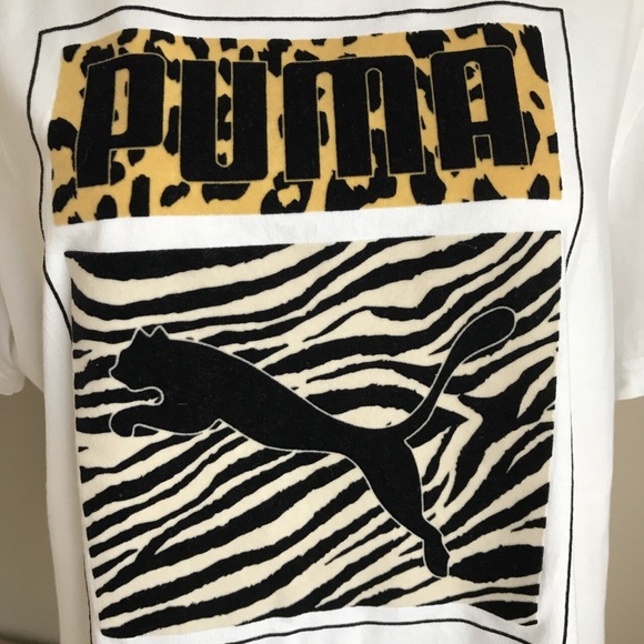 🐚🪼 2/20$ TOPS 🪼🐚 Puma x Clyde velvet logo tee - Picture 4 of 4